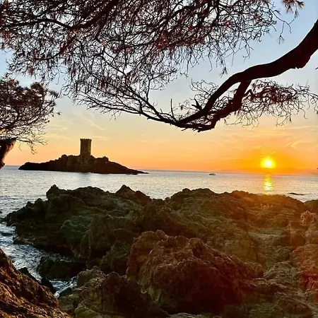 Holiday home Perle D'or Vue Saint-Raphael (Var)