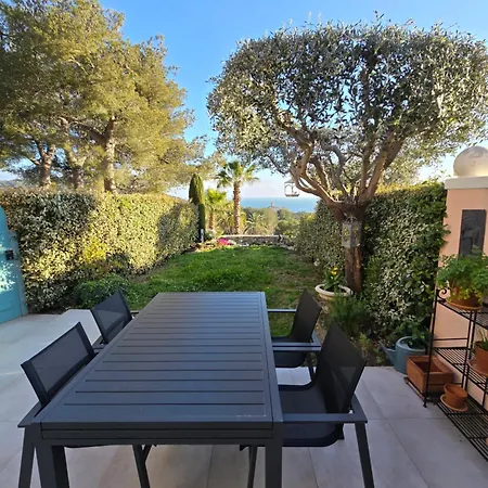 Holiday home Perle D'or Vue